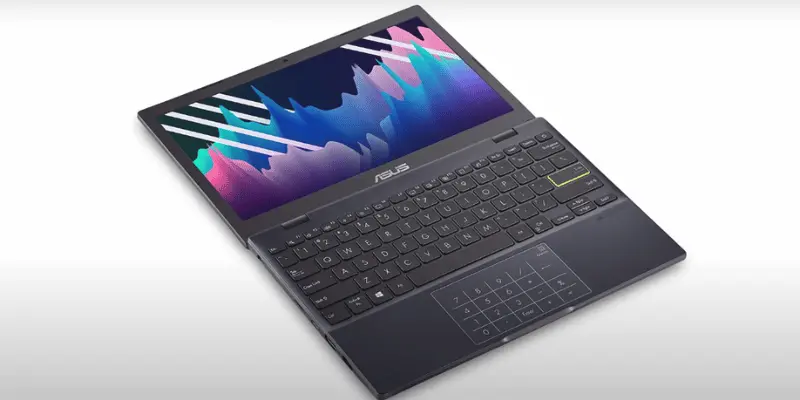 ASUS netbook with numeric keypad touchpad and vibrant screen design
